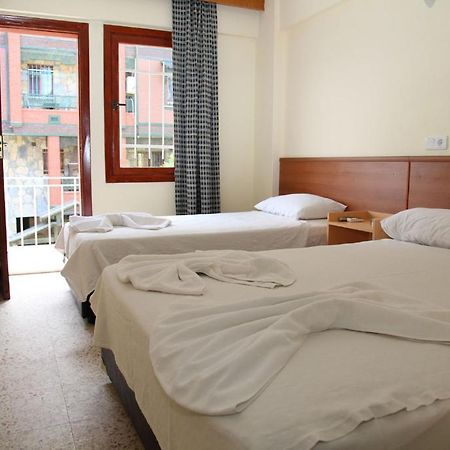 Tug Hotel Kusadası Extérieur photo