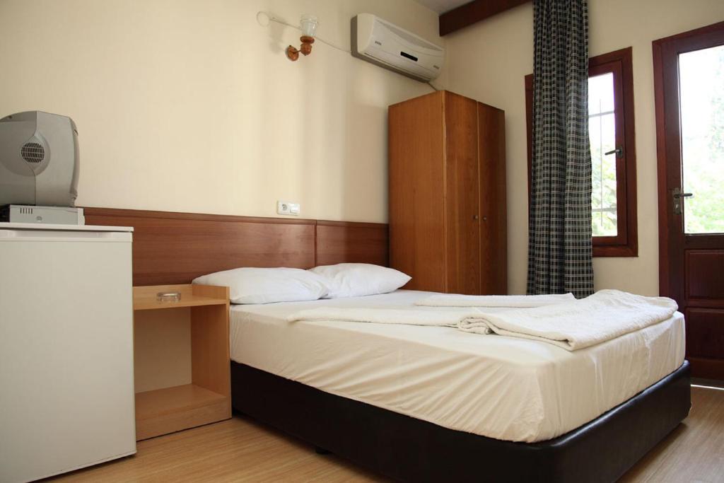Tug Hotel Kusadası Extérieur photo